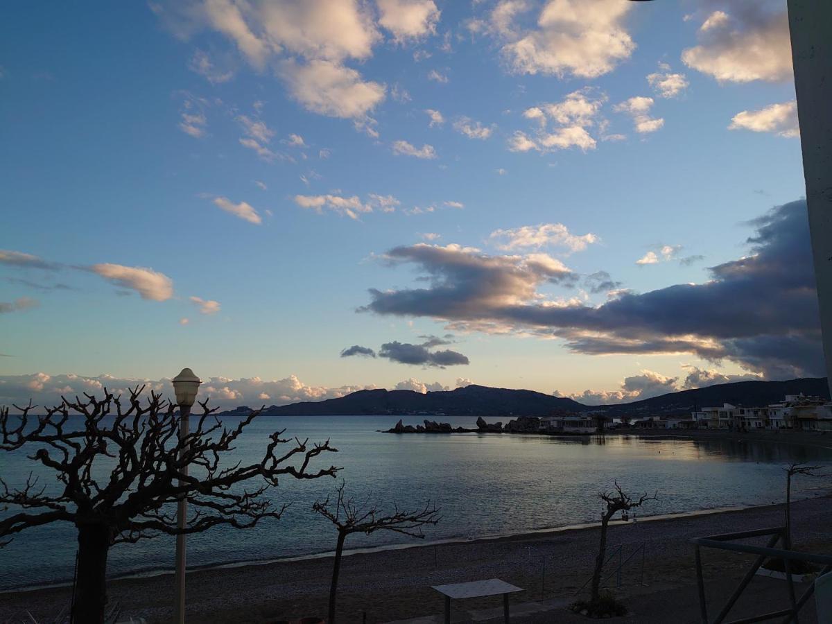 Skizenas Waterfront Apartments ハラキ エクステリア 写真